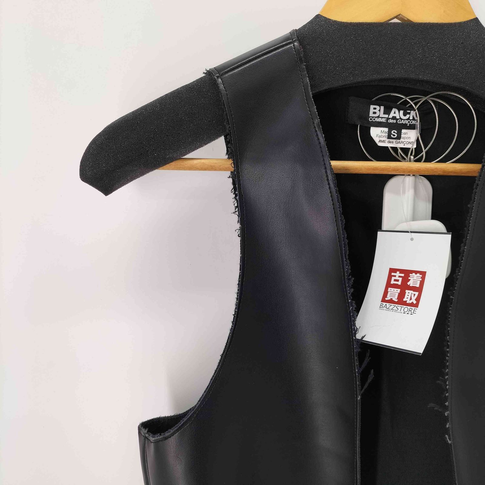 ブラックコムデギャルソン BLACK COMME des GARCONS 19AW ボタンレス