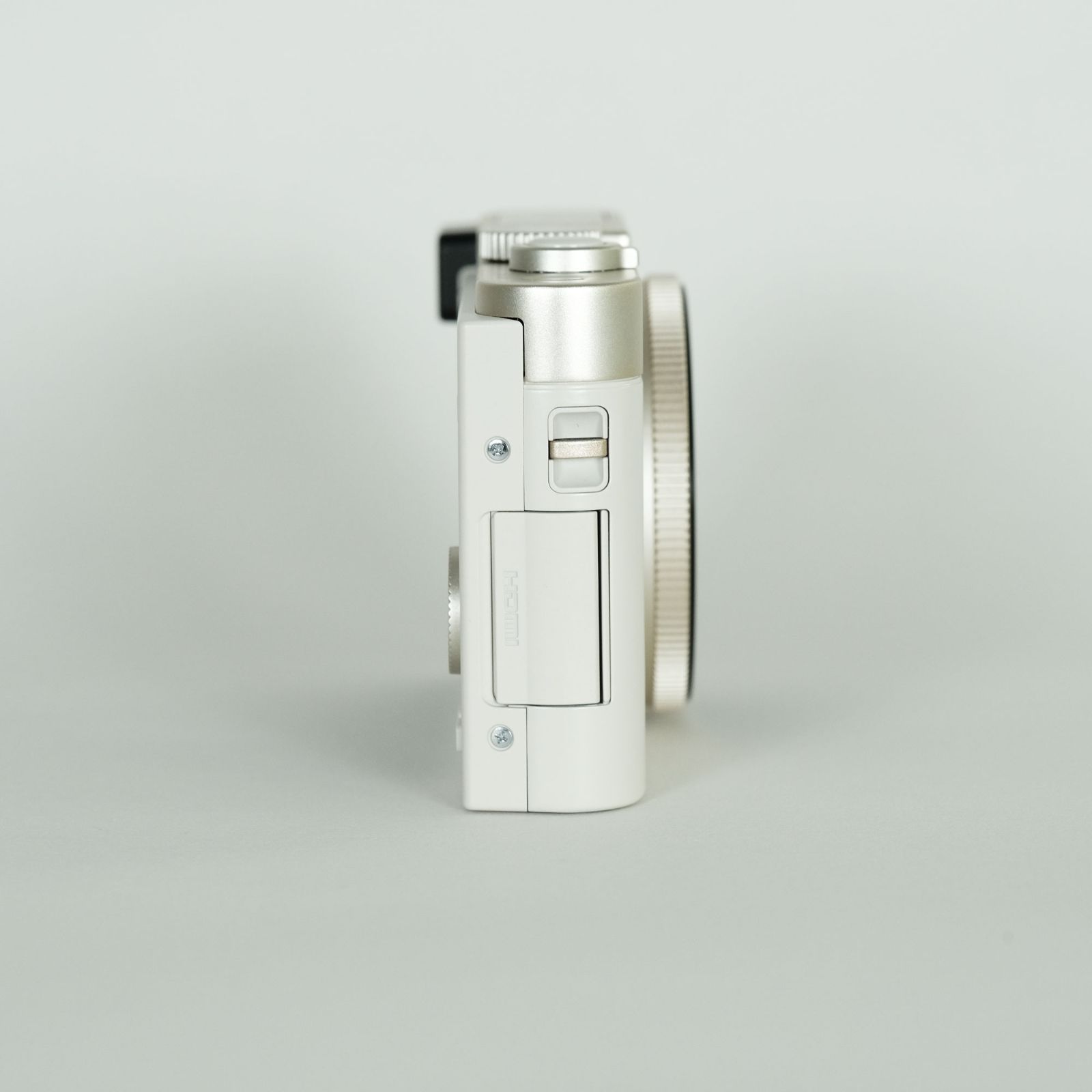 ライトゴールド