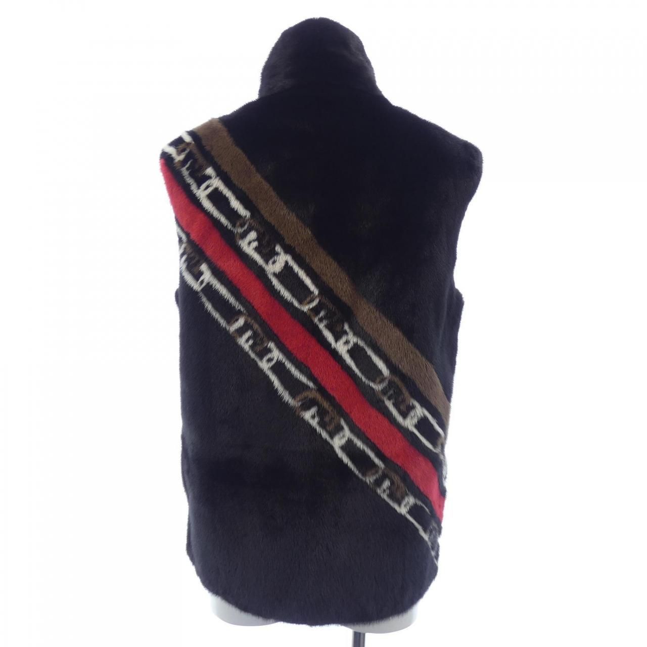 FENDI ベスト FENDI ベスト