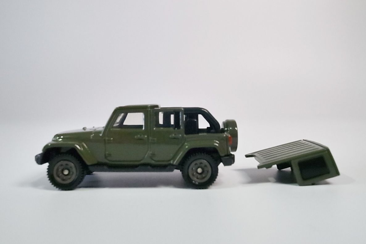 非売品・7500台限定 】 トミカ 75周年記念 ジープ ラングラー TOMICA