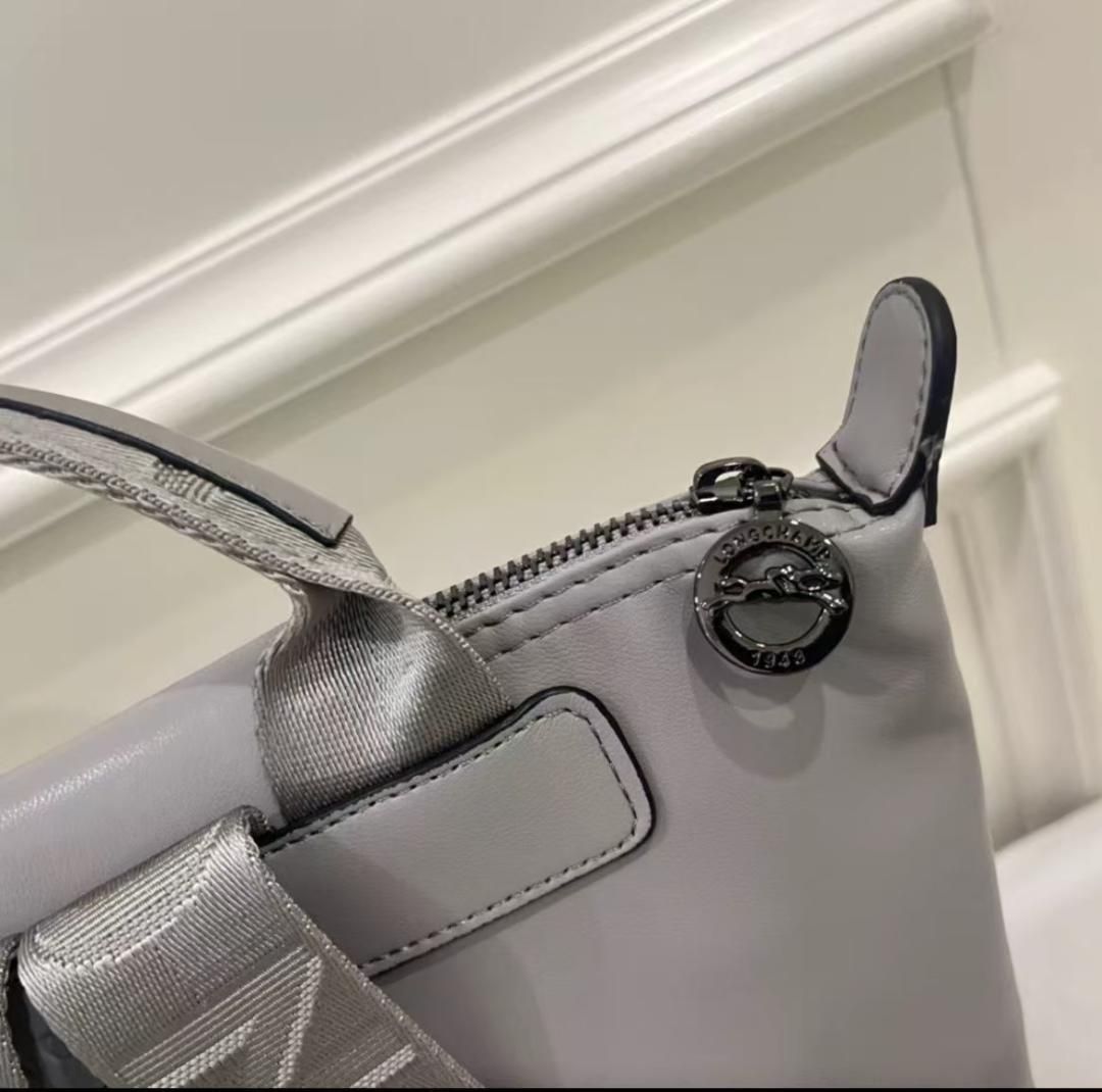 Longchamp ロンシャン
