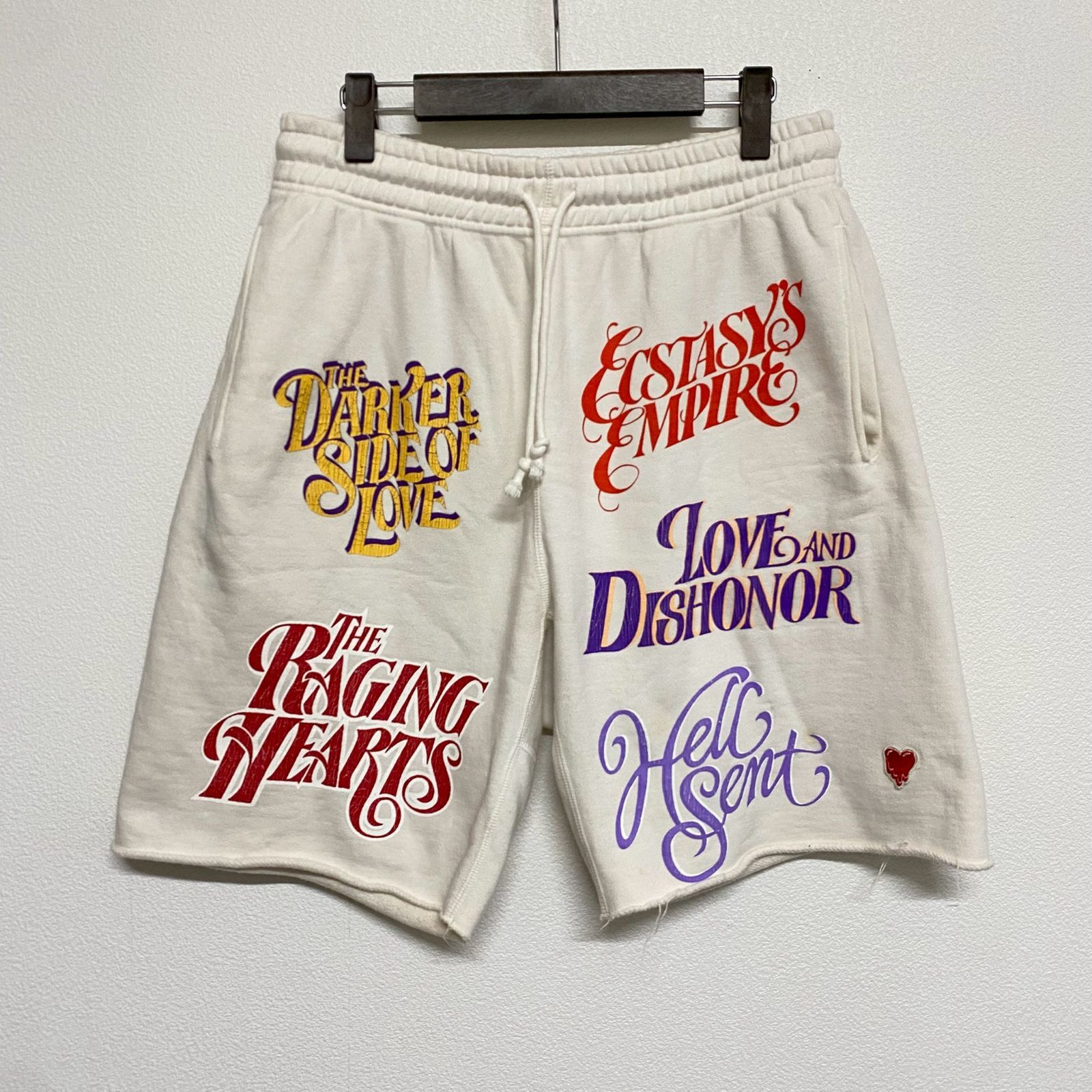 EMOTIONALLY UNAVAILABLE エモーショナリー アンアベイラブル 白 ホワイト スウェット パンツ ハーフパンツ ハーパン Mサイズ