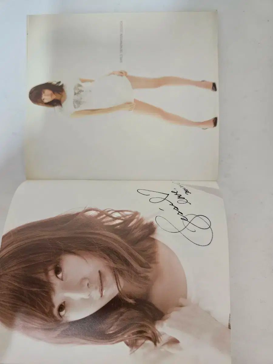 GIRLS' GENERATION(少女時代・SNSD) Gee サイン cd - メルカリ