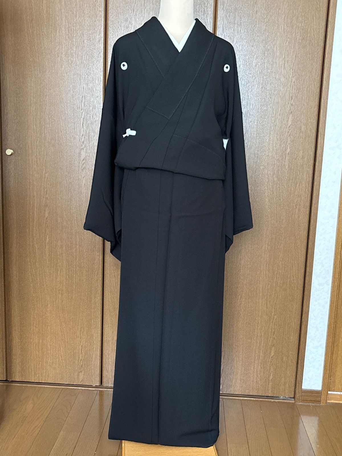 喪服 丸に登り藤 夏絽 袷2セット裄71 仕付け付き