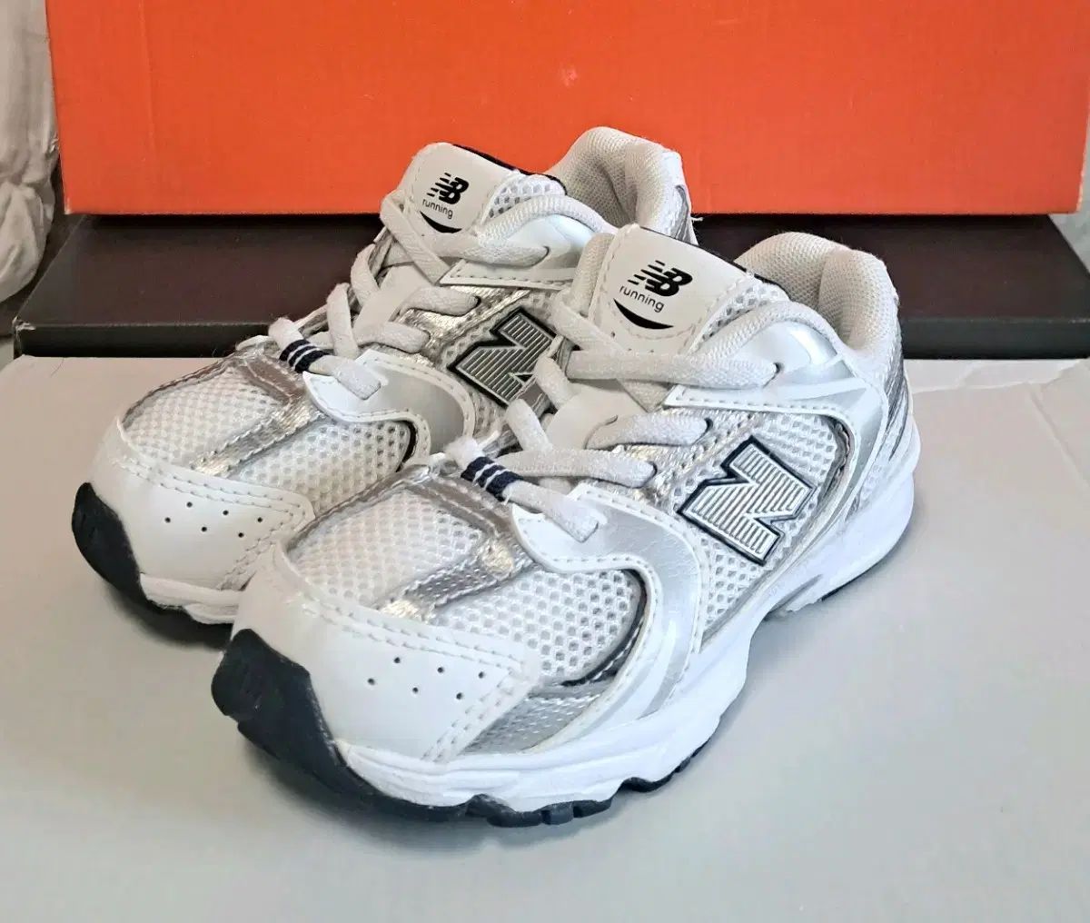 new balance kids ニューバランスキッズ 560 150 スニーカー ホワイトスチール ほぼ