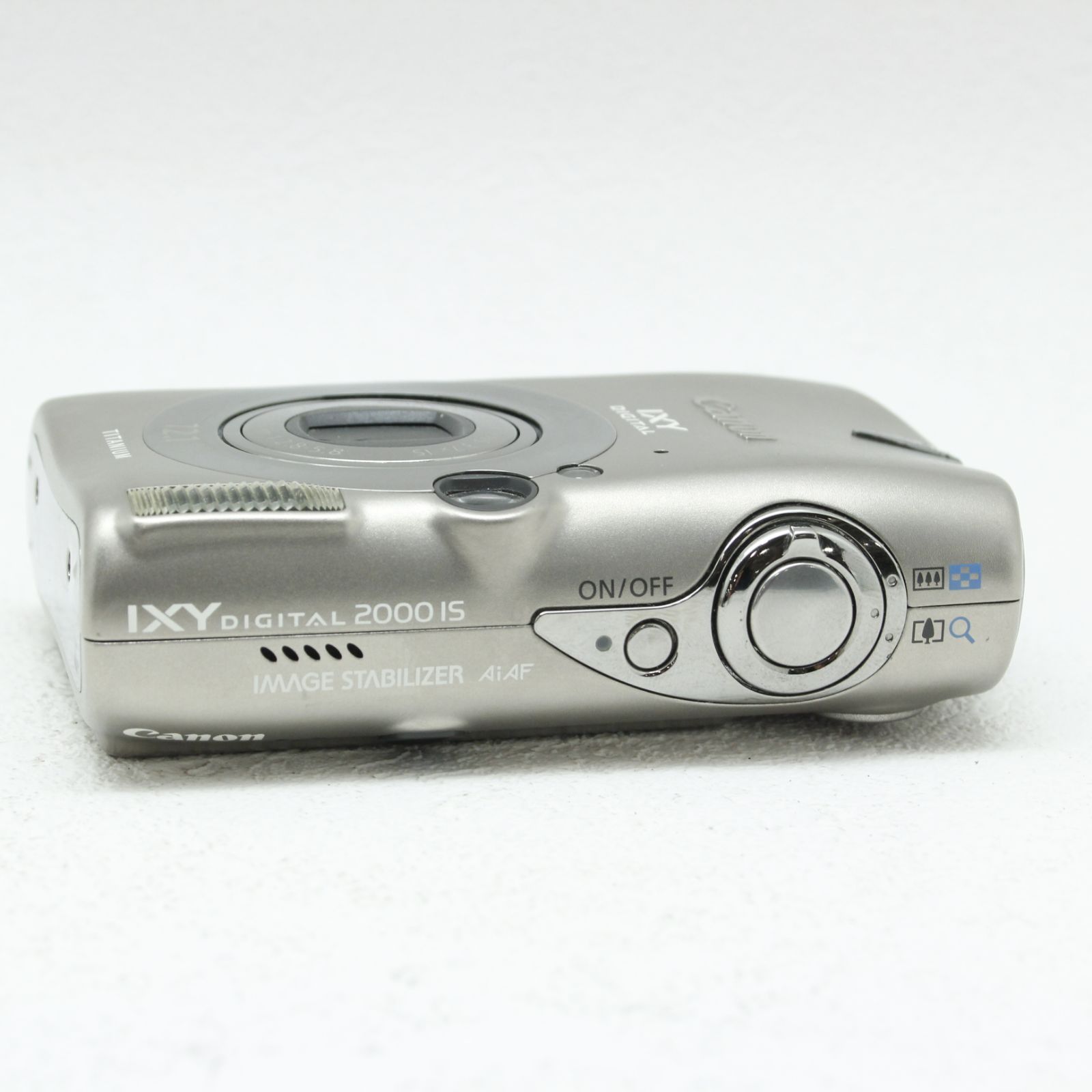 ジャンク品】Canon IXY DIGITAL 2000 IS - メルカリ