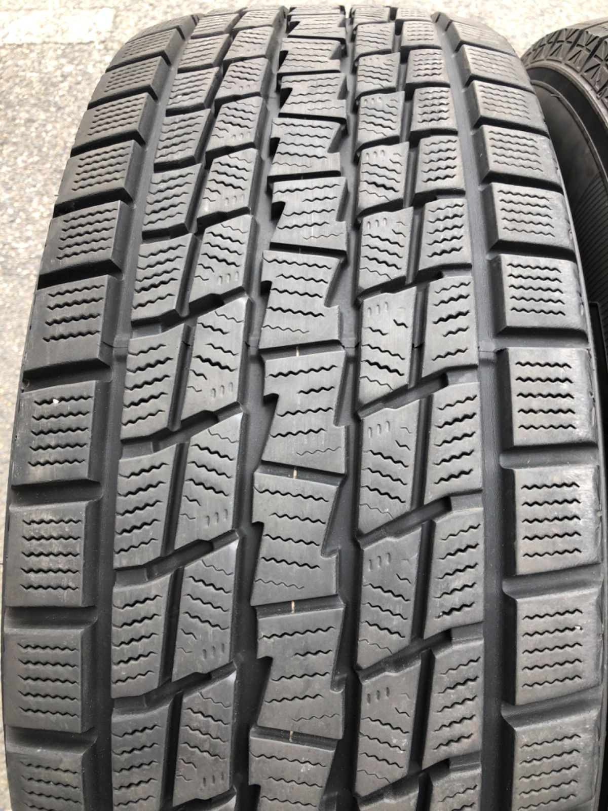 スタッドレス 265 65R17 GOODYEAR ICENAVI SUV