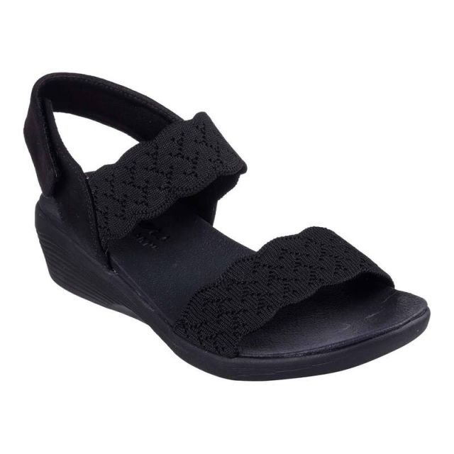 【送料無料】 スケッチャーズ レディース サンダル シューズ Skechers Arya On The Rise Women's Wedge Sandals Black