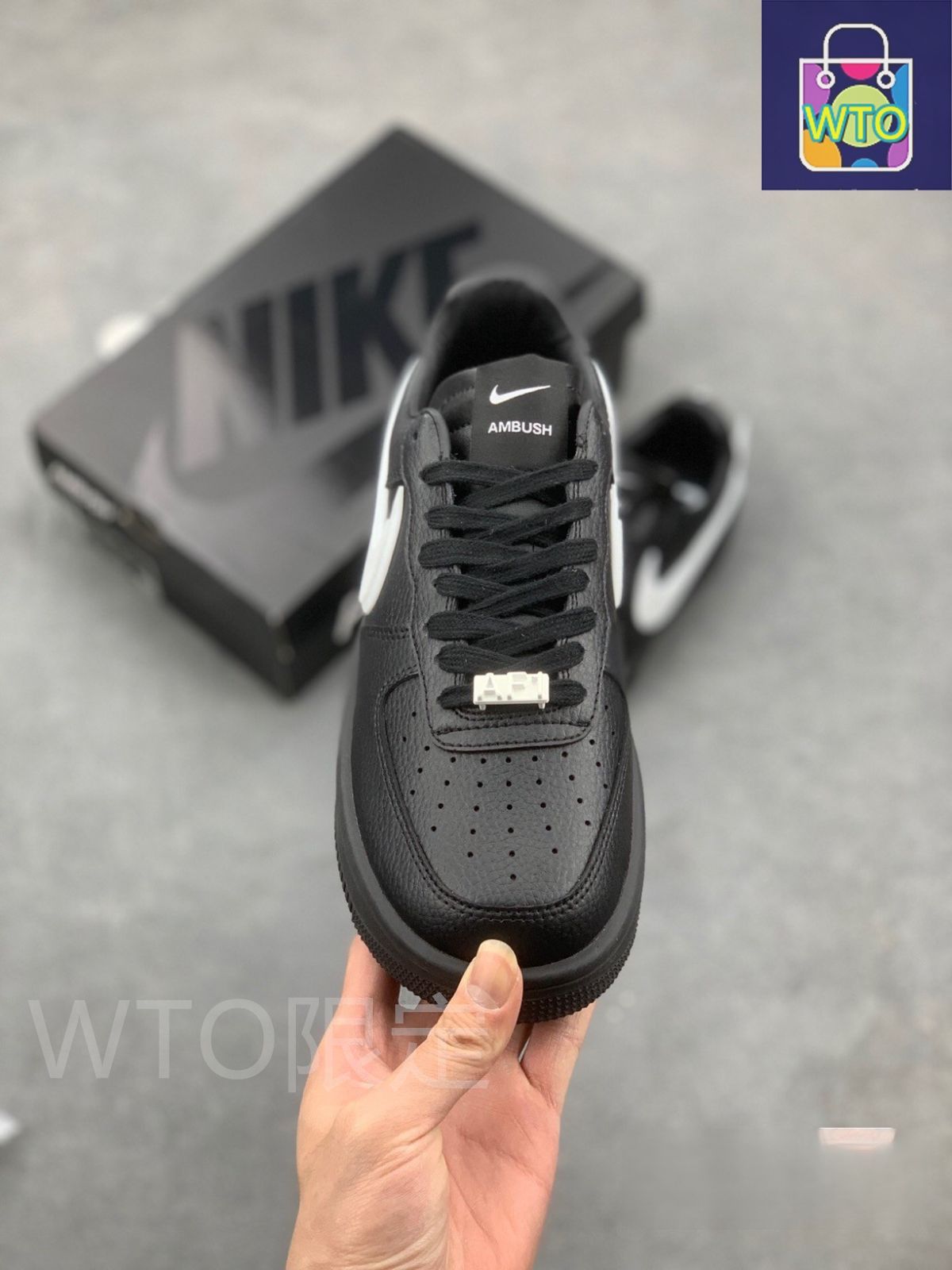 お値下げしました??即購入箱付新品?? AMBUSH X NIKE AIRFORCE1