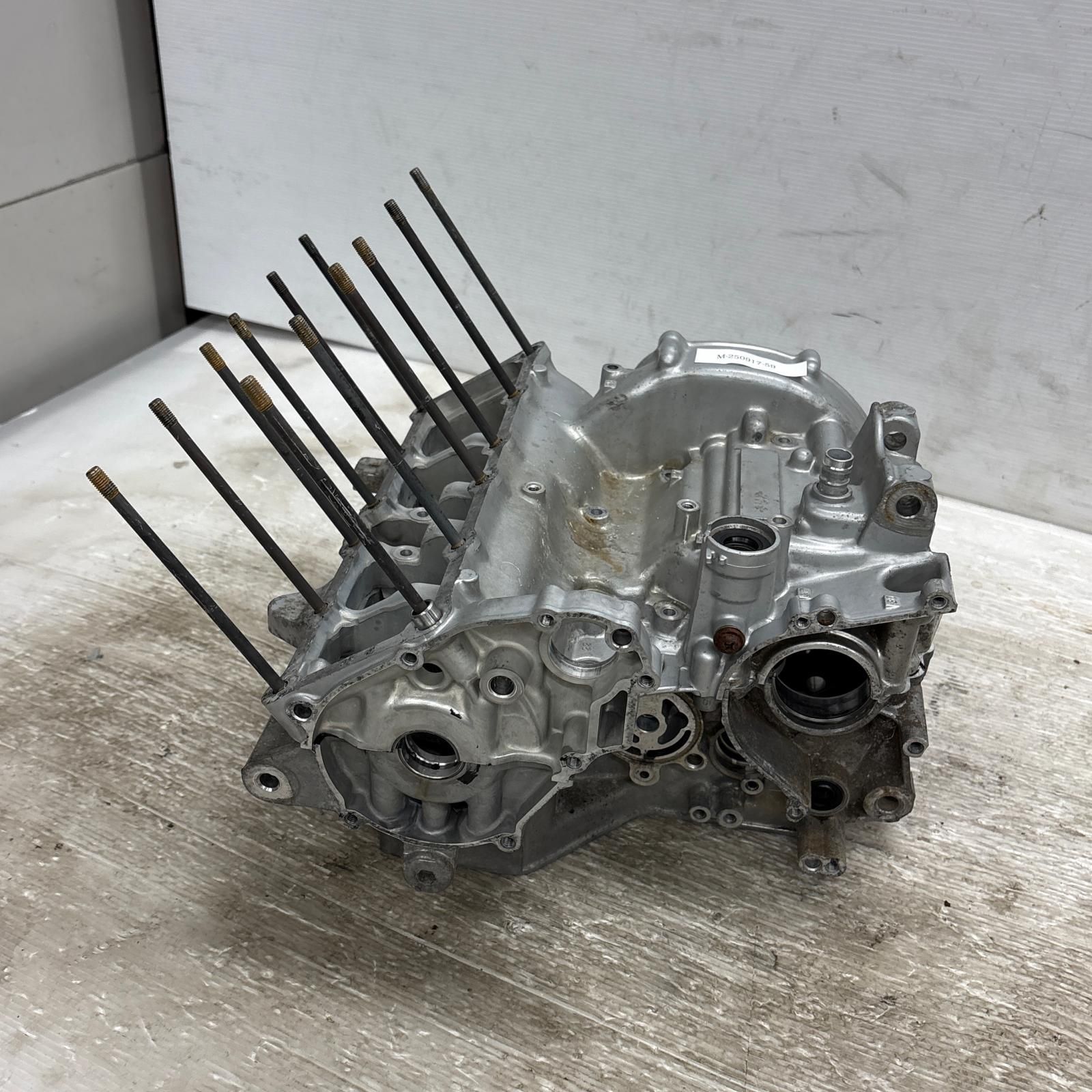 2KR クランクケース