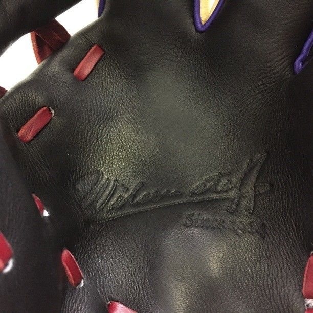 wilson - 中古品 ウィルソン Wilson ウィルソンスタッフ 軟式 内野手用グローブ 刺繍有り 1542 中古品 ウィルソン Wilson ウィルソンスタッフ 軟式 内野手用