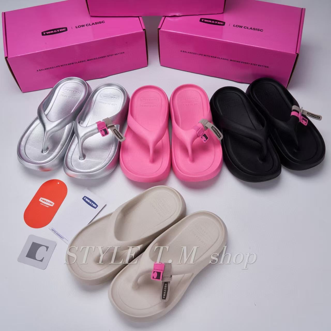 [TAW&TOE] X [LOW CLASSIC] ★韓国の人気★ TAW&TOE] x LOW CLASSIC FLIP-FLOP Zerovity black 正規品 韓国