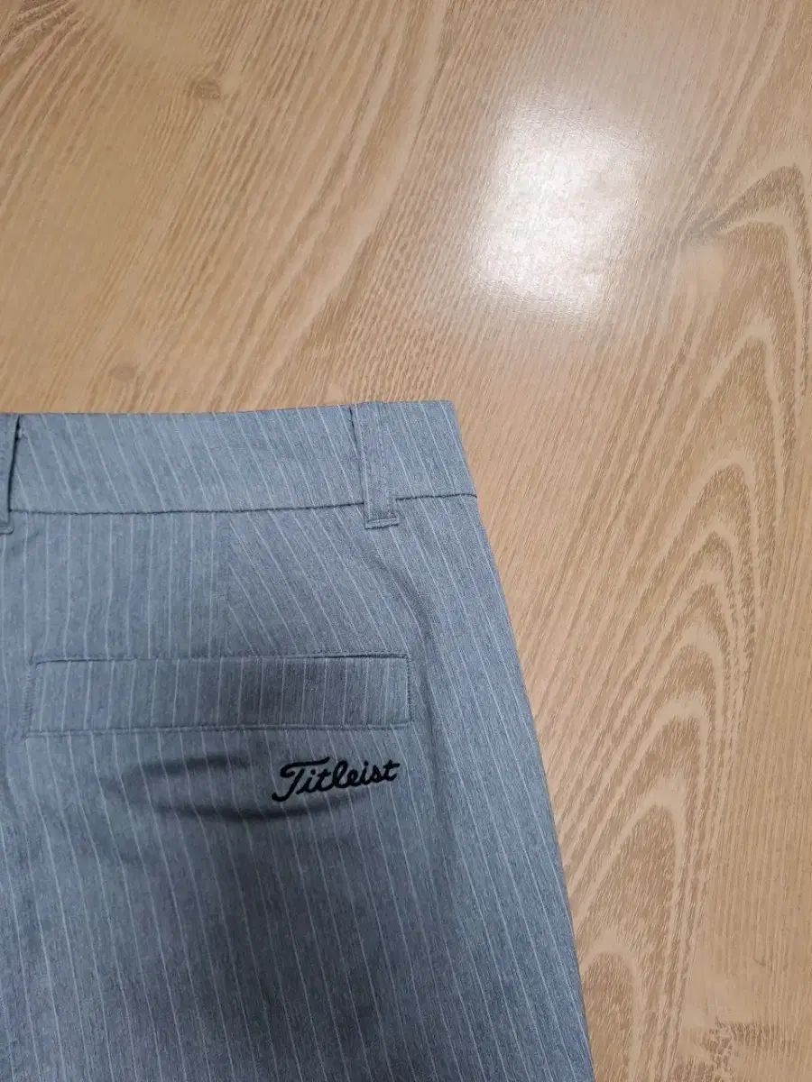 シンプルな メンズ Titleist タイトリスト ゴルフ パンツ 31