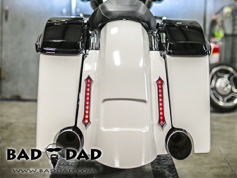 957 テールライト レッド SUMMIT リアフェンダー用 クローム BRIGHTFACE_UK