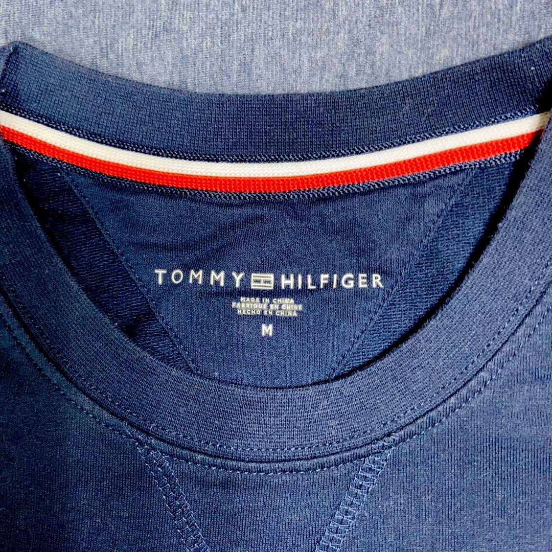 美品】TOMMY HILFIGER クルーネックTシャツ 長袖 ネイビー - メルカリ