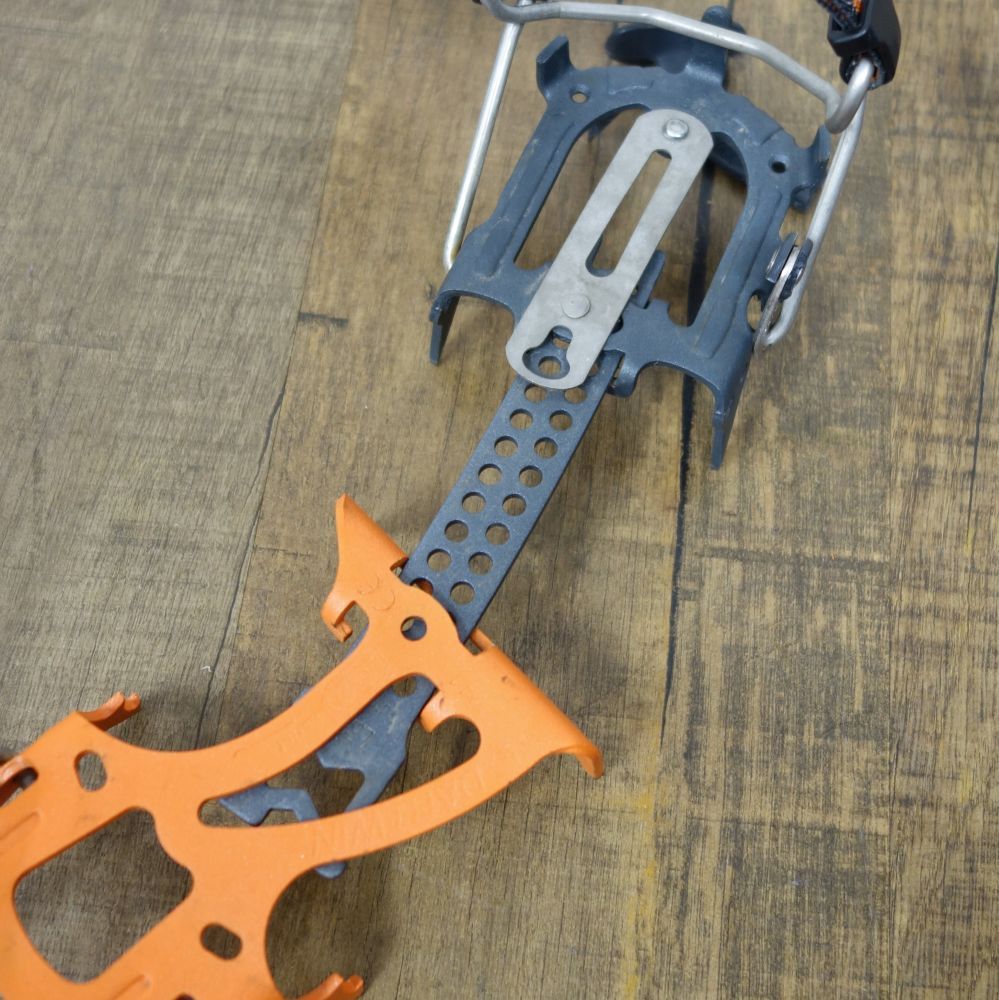 ペツル PETZL