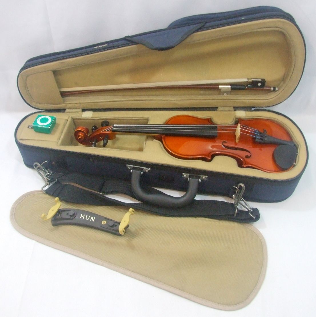 鈴木バイオリン 1|8 No.230 幼児用 分数 2008年 ケース SUZUKI 弓 アウトフィット KUN 状態良