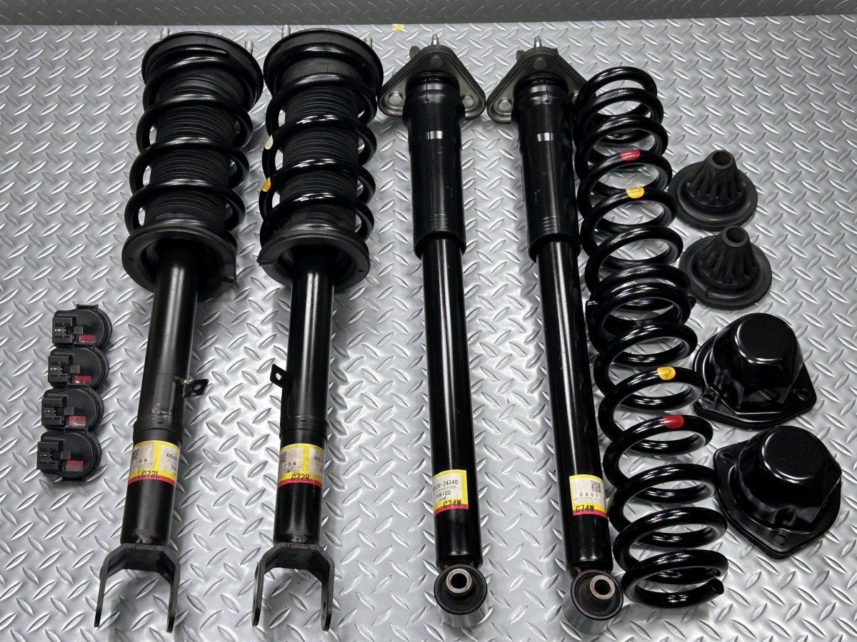 送料無料レクサス RC350 Fスポーツ 純正 サスキット 品番48510-24380/48520-24110/48530-24340/48530-24341 GSC10/ASC10/AVC10 (24060066)