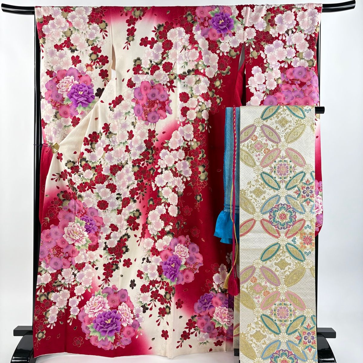 振袖 身丈169cm 裄丈68cm L 袷 袋帯フルセット 牡丹 桜 箔 金彩 クリーム 正絹 名品