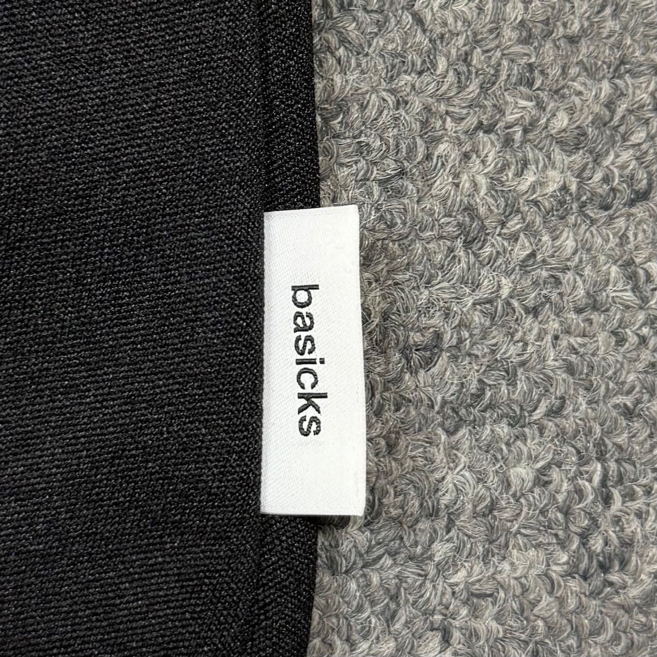 参考上代26400円 BASICKS 24AW HS 90