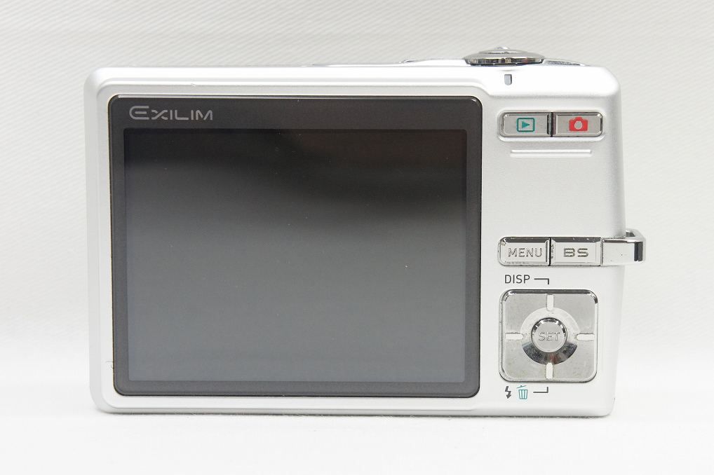 【AJ】カシオ EX-Z770SR デジタルカメラ コンパクトカメラ シルバー AJ】カシオ EX-Z770SR デジタルカメラ コンパクトカメラ シルバー