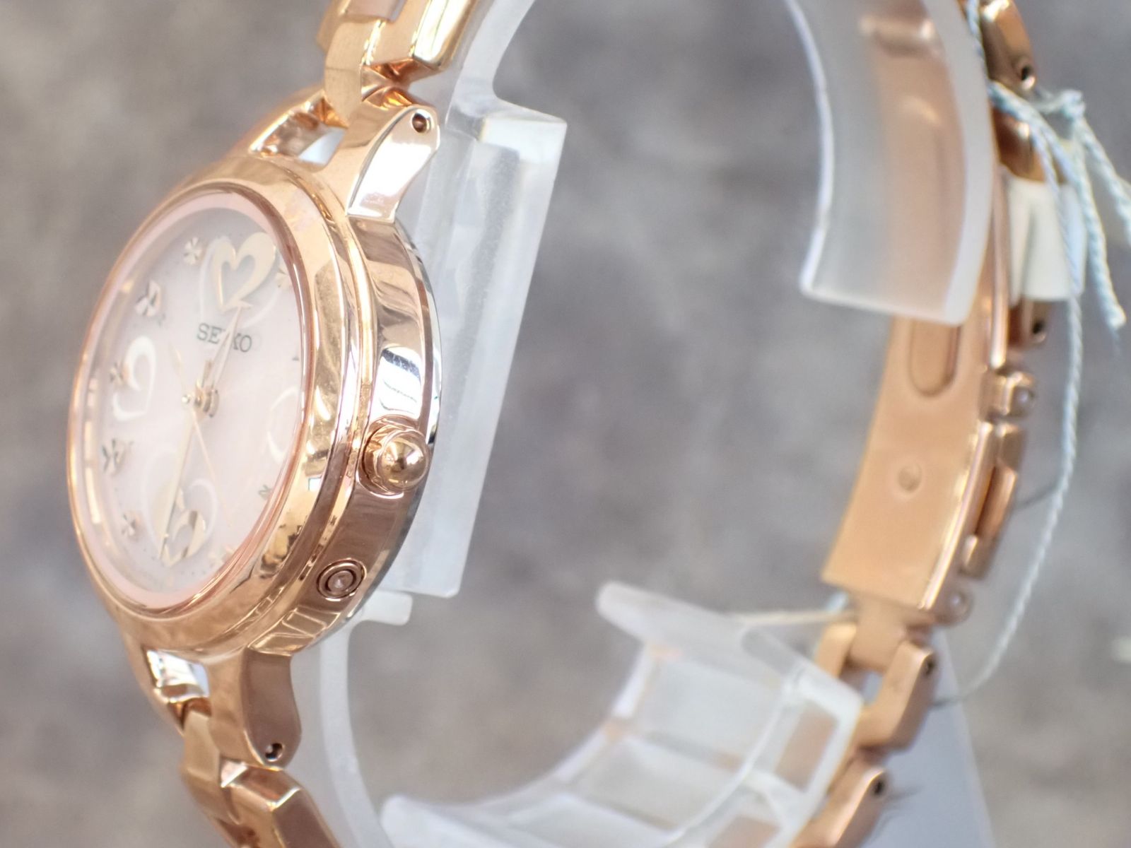 未使用品 美品 SEIKO セイコーレディース TISSÉ ティセ 電波ソーラー 