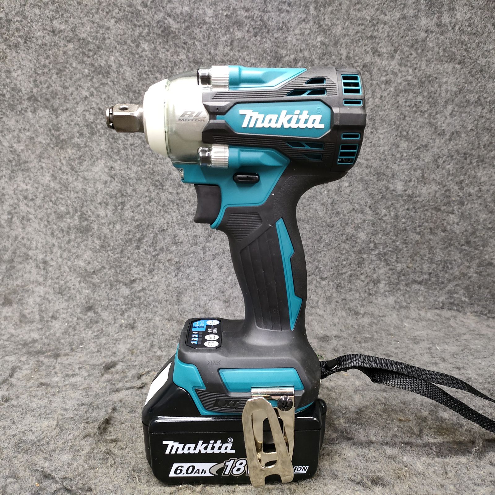 ☆マキタ(makita) コードレスインパクトレンチ TW300DRGX【桶川店