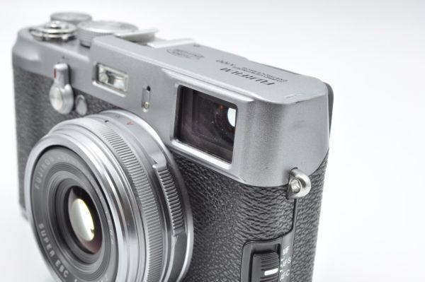 Fujifilm FinePix x100 シルバー デジタルカメラ 【278】