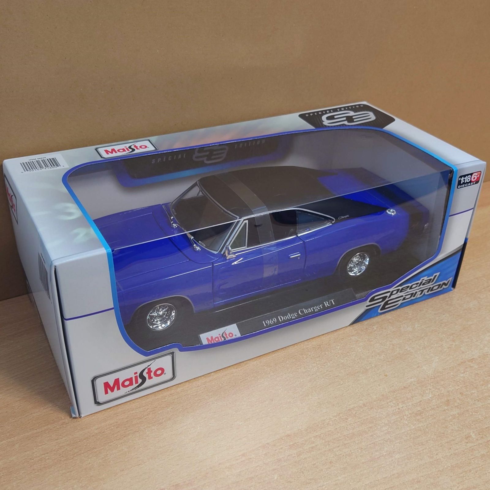 1/18 ダッジ・チャージャーR/T 紺 Dodge Charger R/T 1969