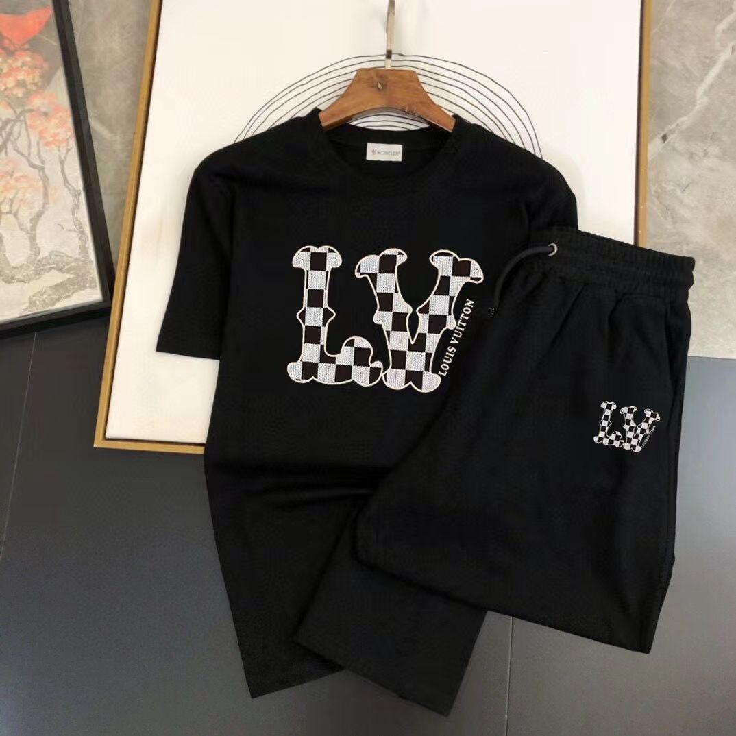 ルイヴィトン LOUIS VUITTON 半袖Tシャツ/ 上下セット メンズ 夏着