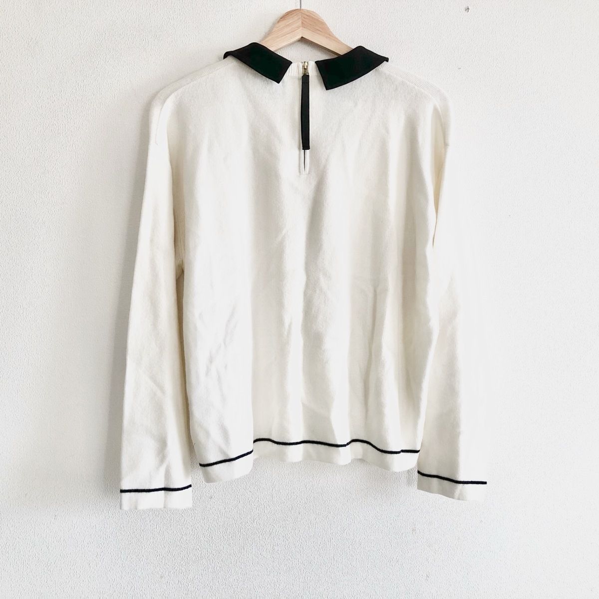 Rose Tiara(ローズティアラ) 長袖セーター サイズ42 L レディース美品  - 白×黒 ビジュー/付け襟 ナイロン、アクリル