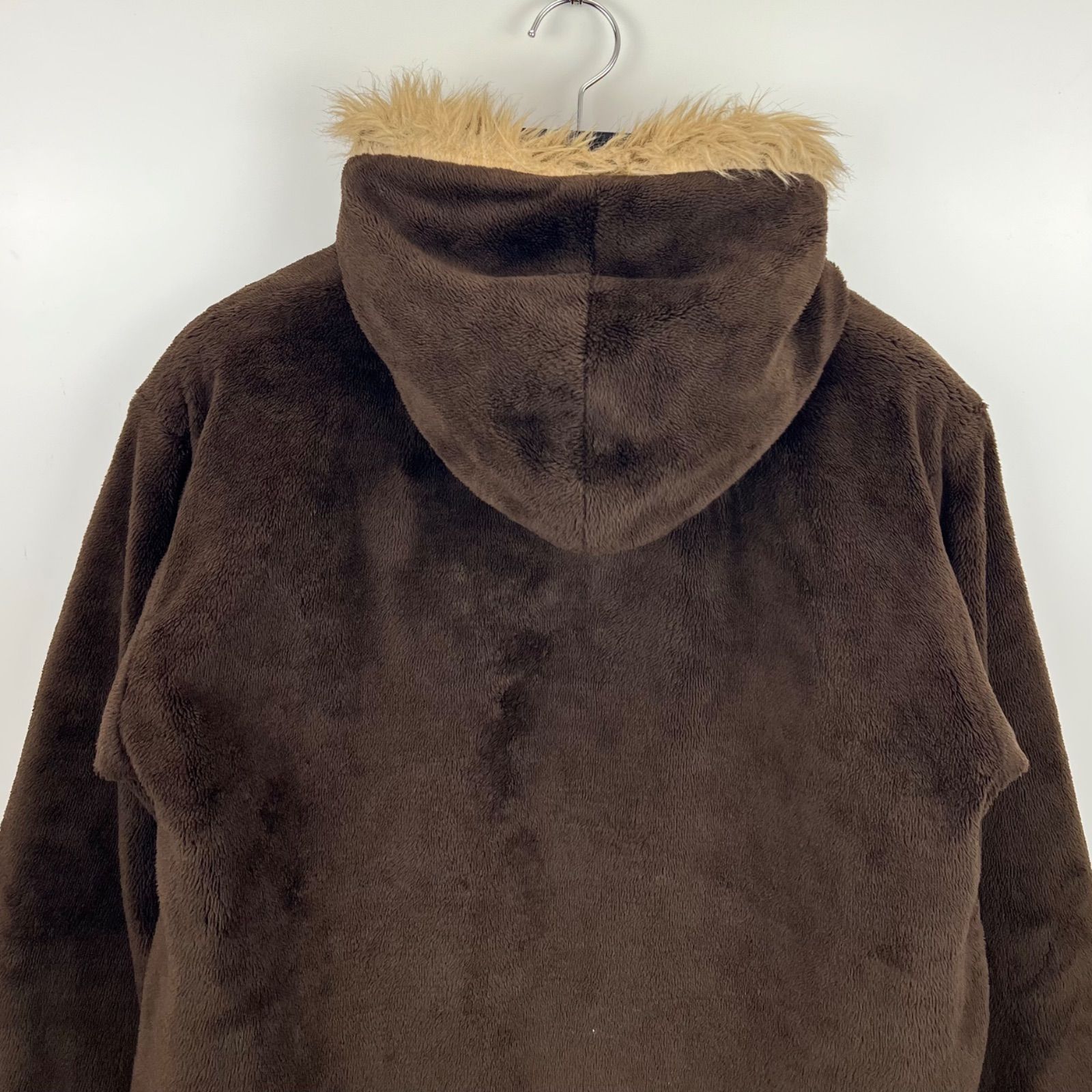 ファーフード イヌイット