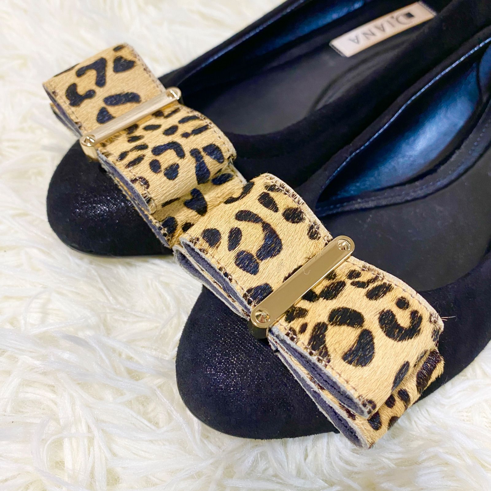 DIANA ヒョウ柄バックル フラットシューズ DIANA ヒョウ柄バックル フラットシューズ