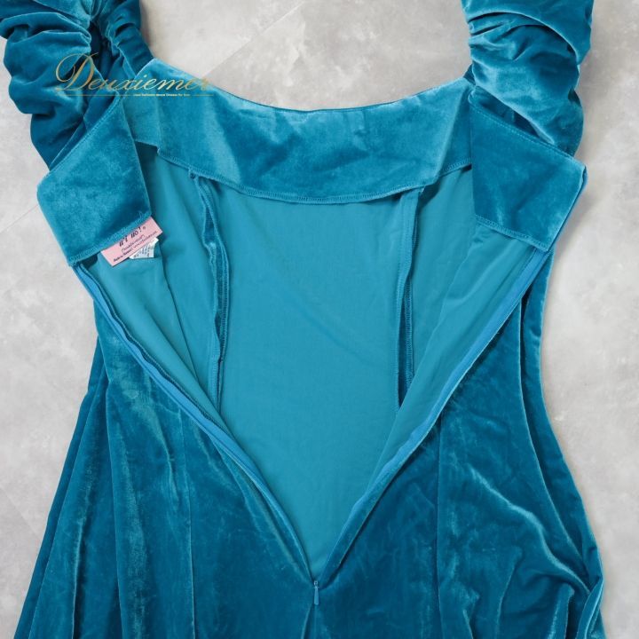 【美品 ハワイ製 フラダンス衣装】ライトブルー u'ino! ドレス uino 美品 ハワイ製 フラダンス衣装】ライトブルー u'ino! ドレス uino 美品