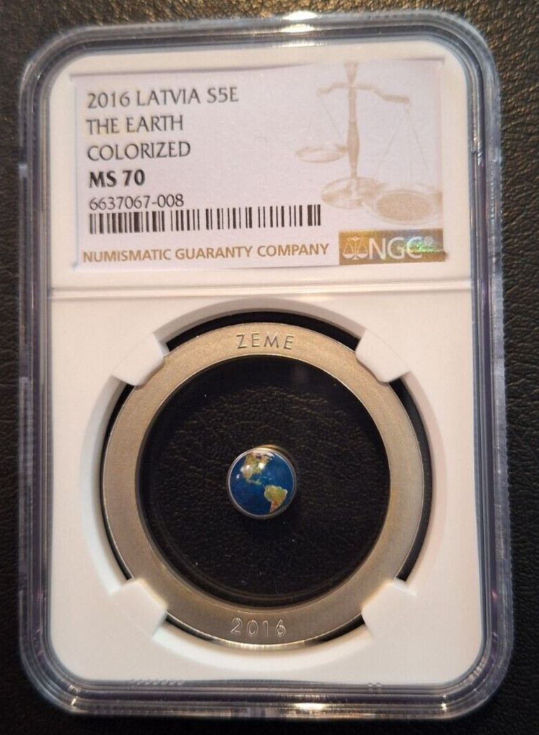 NGC MS70 Lat 2016 silver coin 5 euro THE EARTH