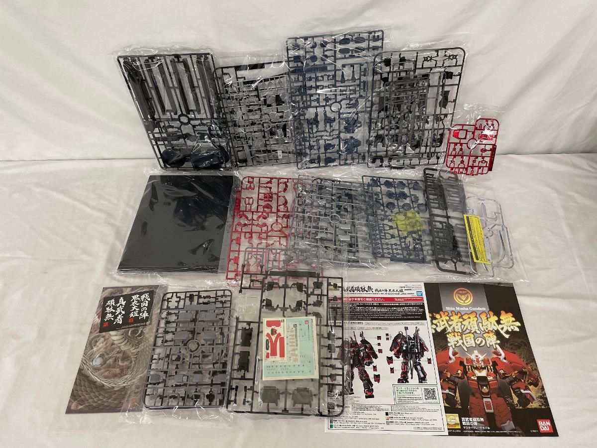 未開封】1/100 MG 真武者頑駄無 戦国の陣 黒衣大鎧 ガンダム 未開封】1/100 MG 真武者頑駄無 戦国の陣 黒衣大鎧 ガンダム