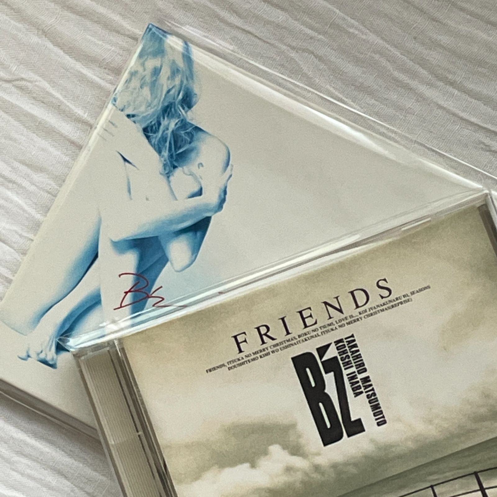 B'z ｜「フレンズ」と「フレンズ2」（中古CD） - メルカリ