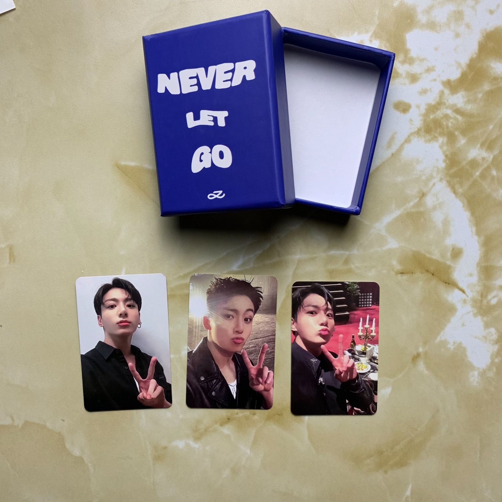 匿名配送 BTS 未公開 NEVER LET GO リリース ジョングク 記念版 トレカ 3枚セット