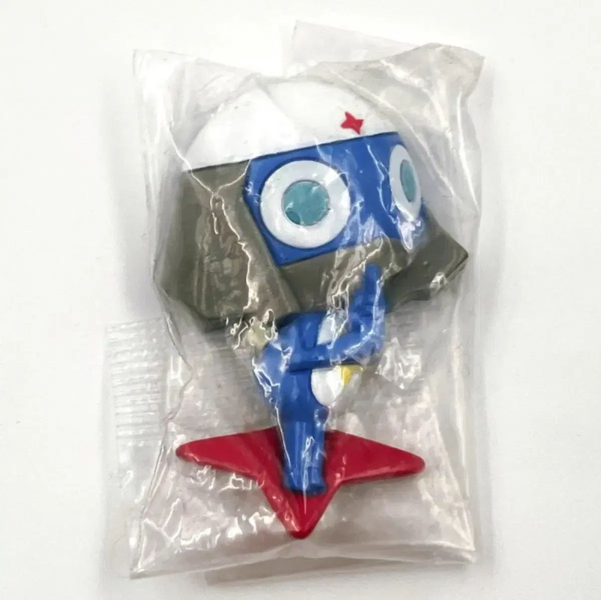 レトロ # 3912 カエル 軍曹 ケロロ 道路で マグネット