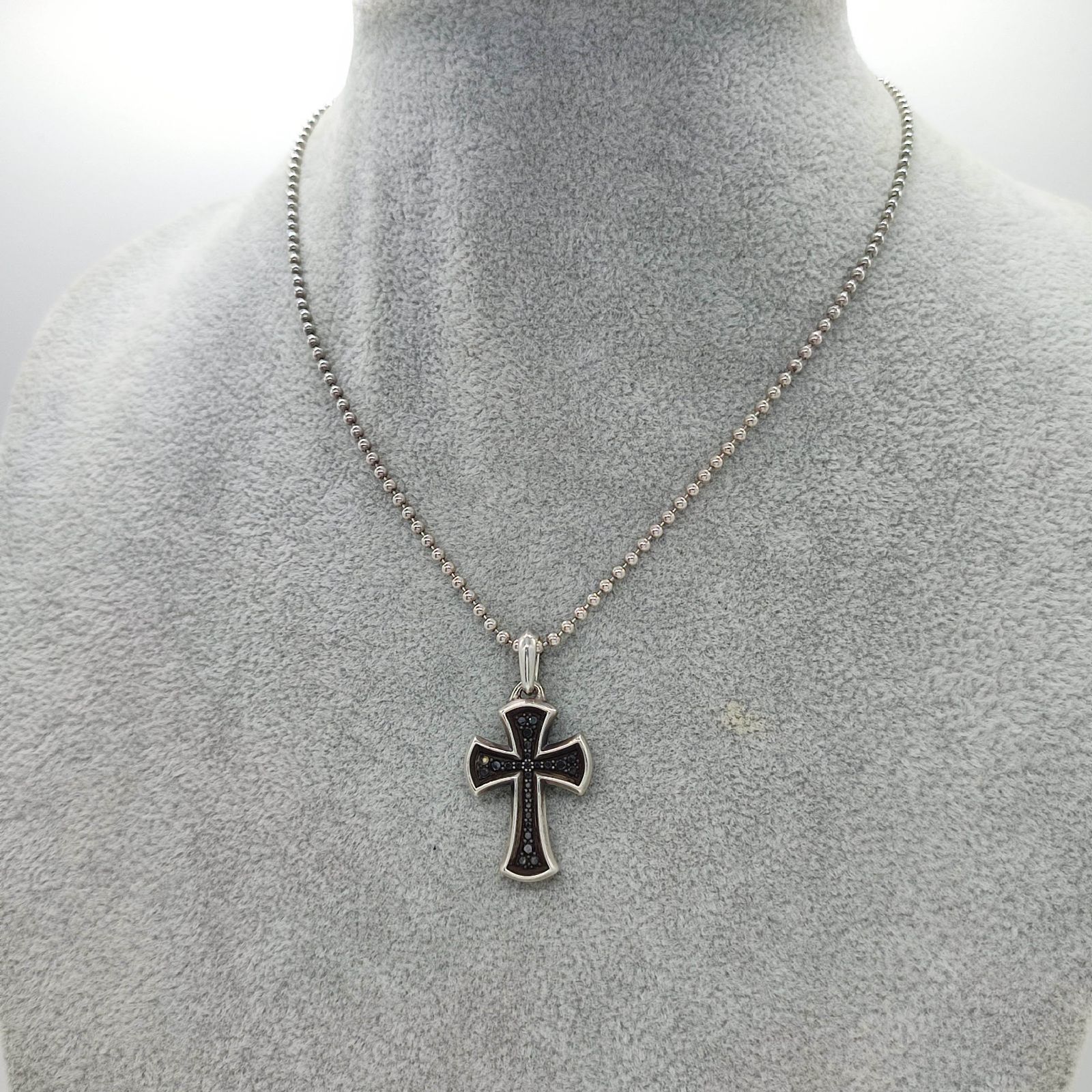 David Yurman デイヴィッドヤーマン シルバー クロス ネックレス David Yurman デイヴィッドヤーマン シルバー クロス ネックレス