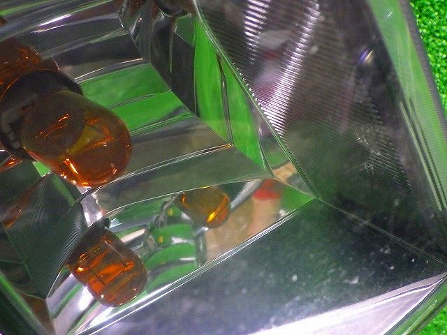 ヘッドライト 左右