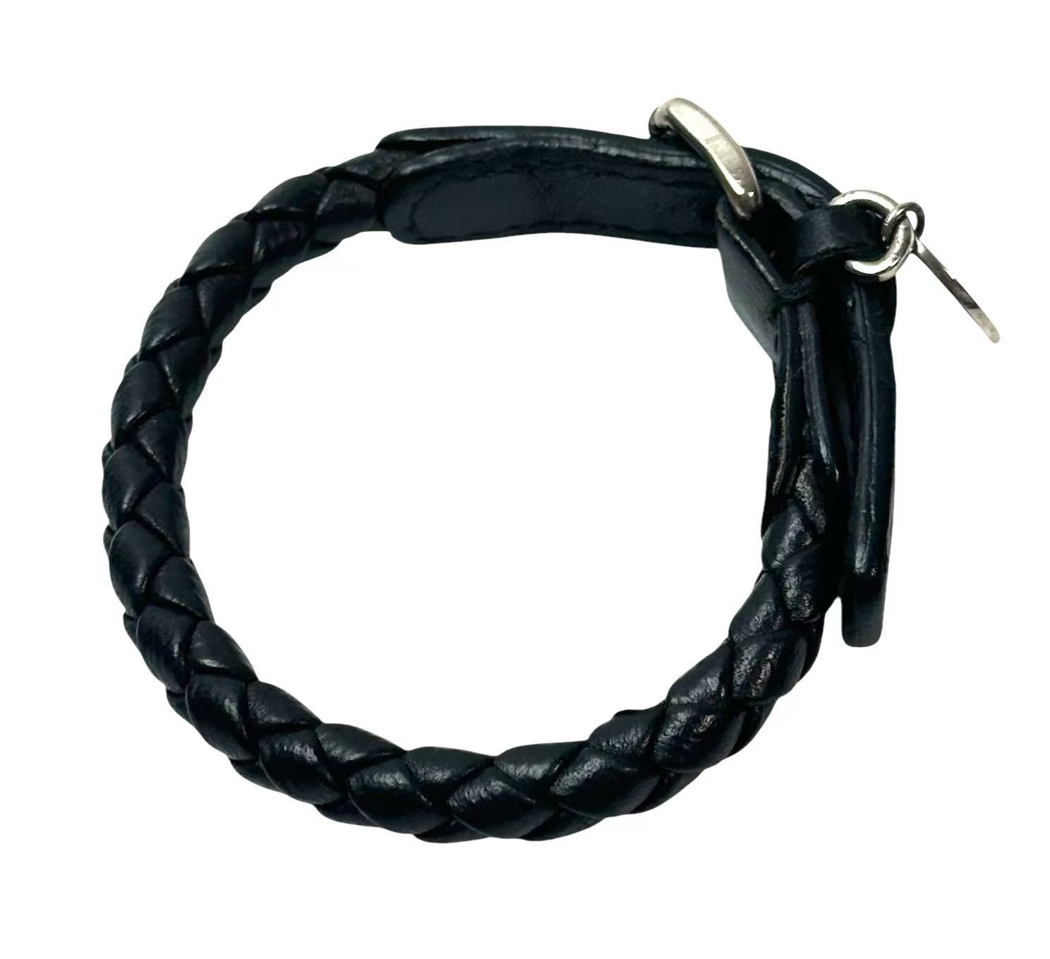 ☆未使用品☆BOTTEGAVENETA イントレチャート レザーブレスレット 黒 BOTTEGA VENETA(ボッテガヴェネタ) イントレチャート レザー