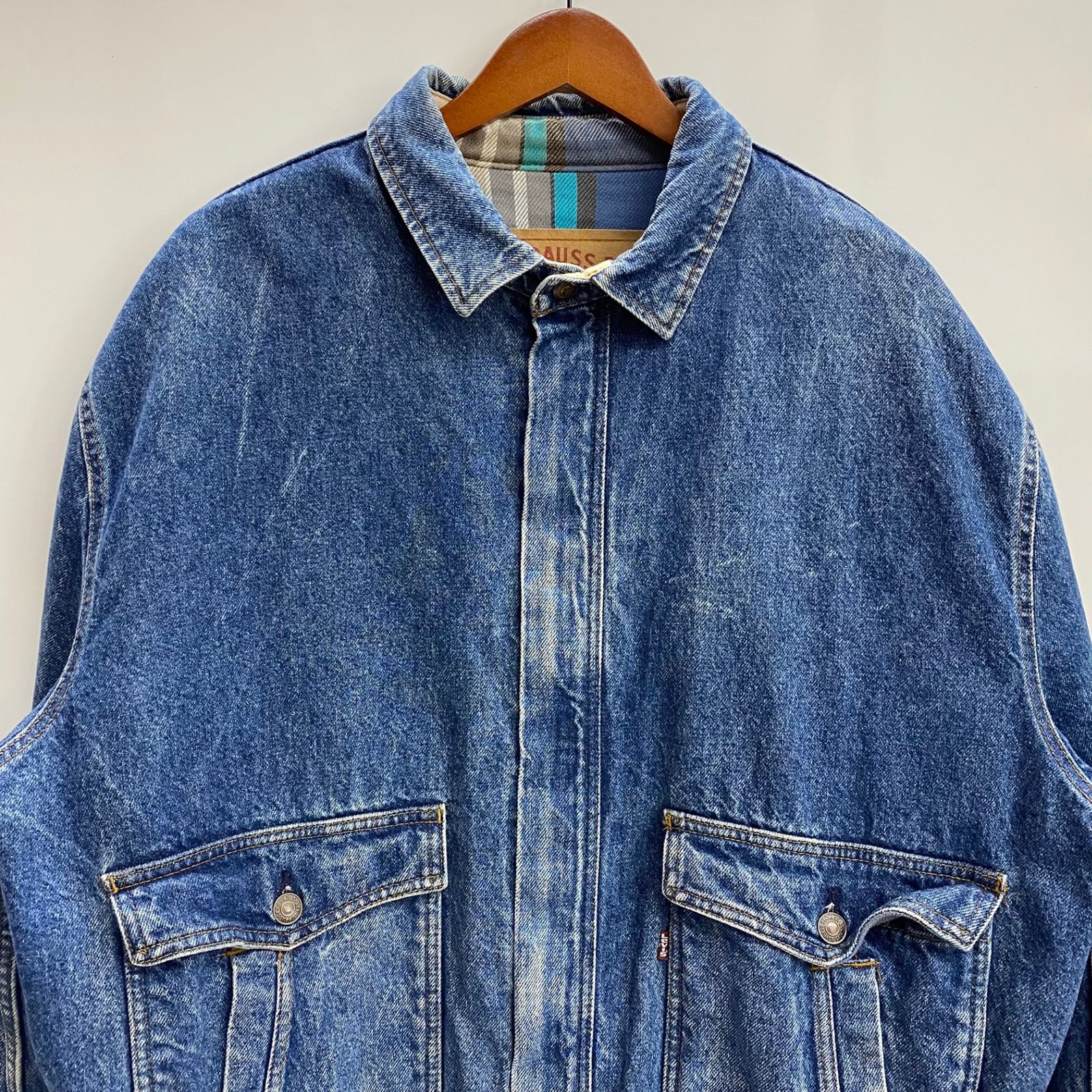 リーバイス Levi