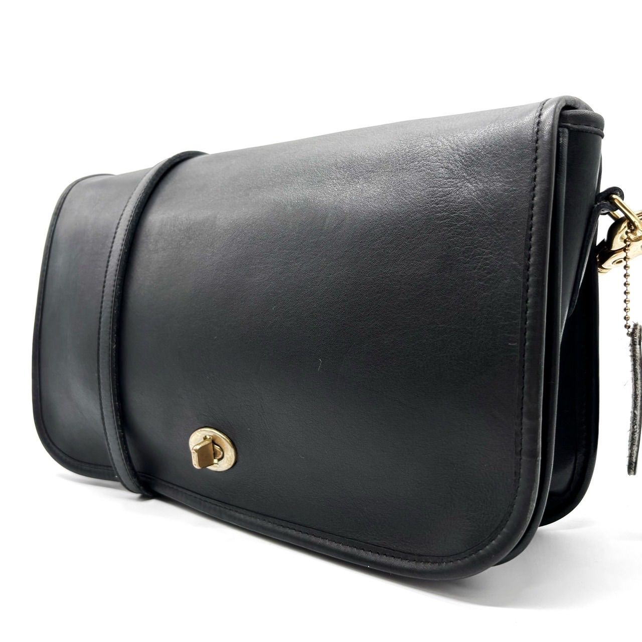 OLD COACH オールドコーチターンロックショルダーバッグ斜め掛け