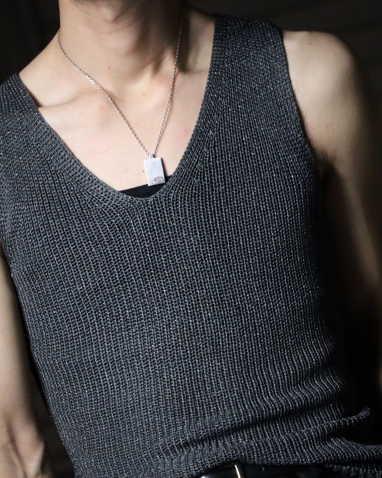 silver lamé color ribbed sleeveless knit top シルバー カラー ラメ 