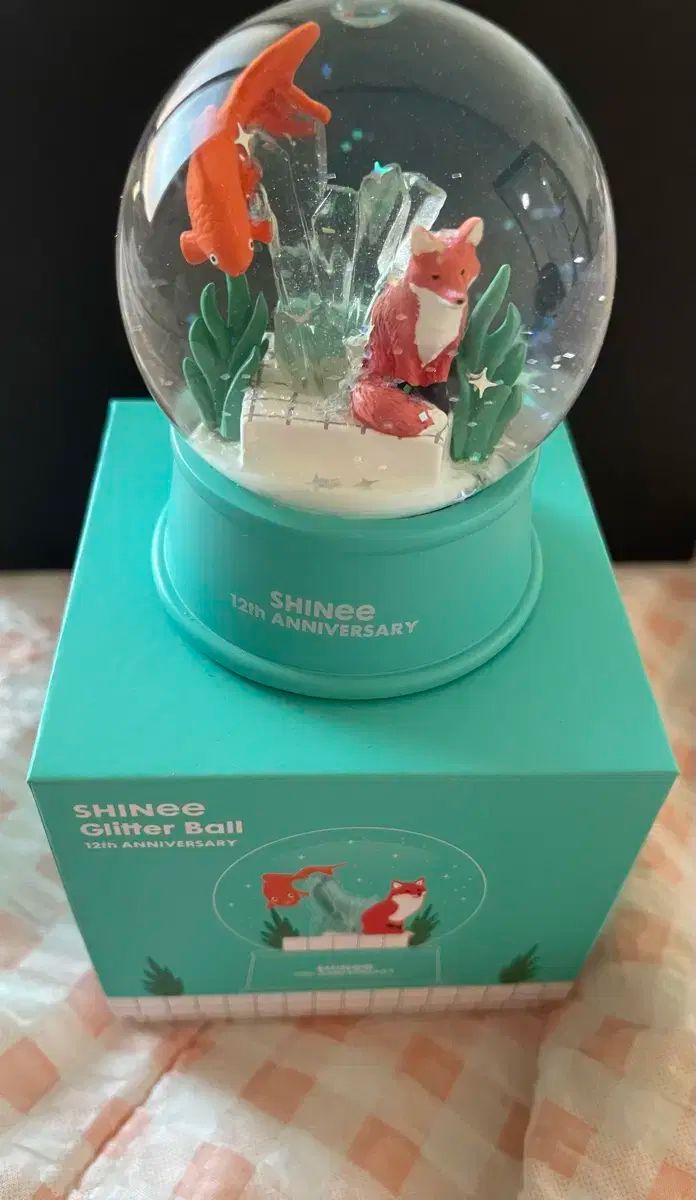 SHINee　デビュー12周年記念グッズ　グリッターボール　スノードーム SHINee(シャイニー) グリッターボール SHINee デビュー12周年記念