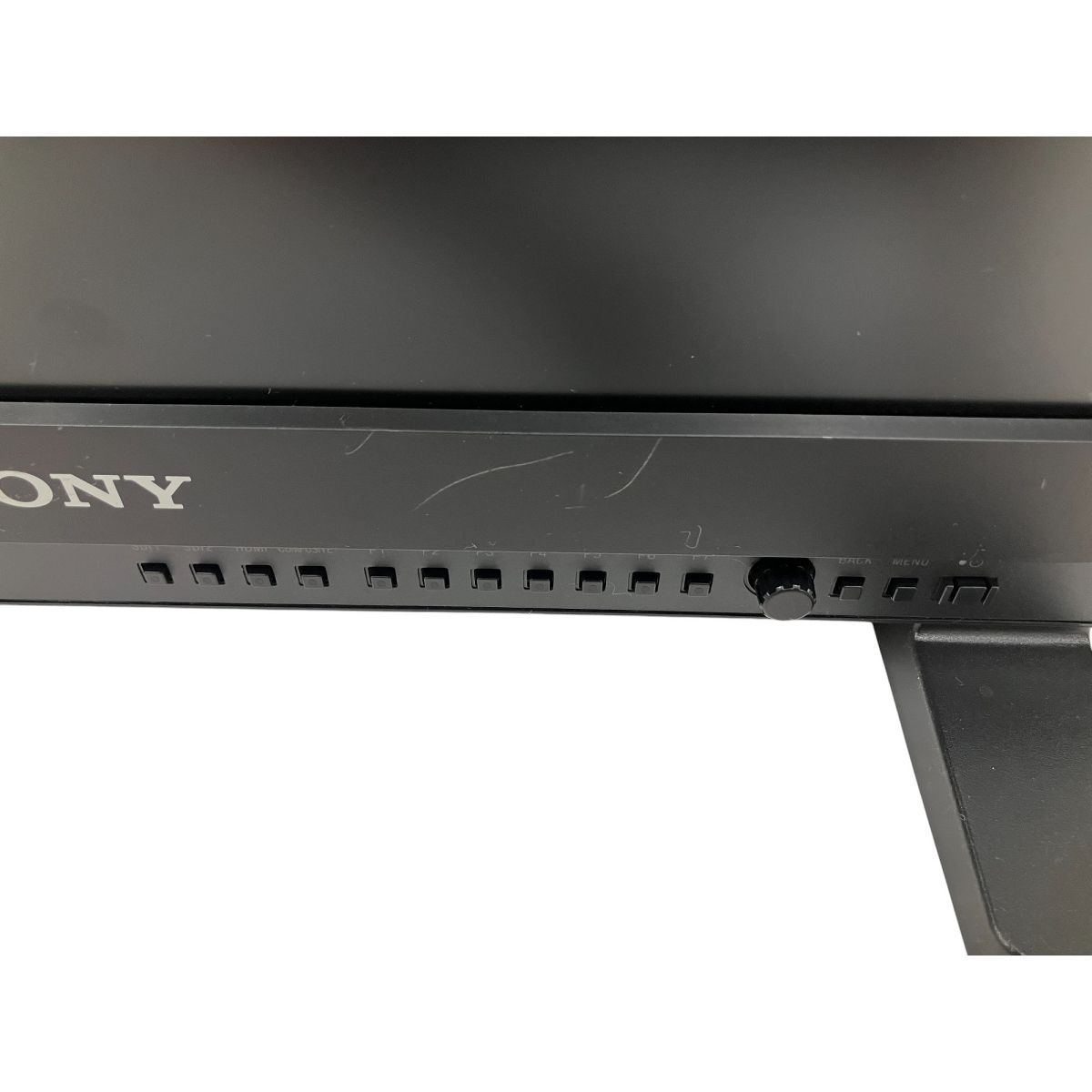 17型マルチフォーマット液晶モニター 業務用モニター