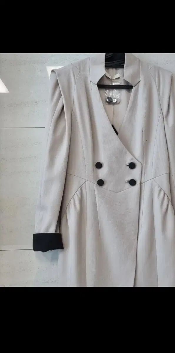 ミシャ MICHAA ダブルボタン スーツ ドレスとコート ダブルブレスト