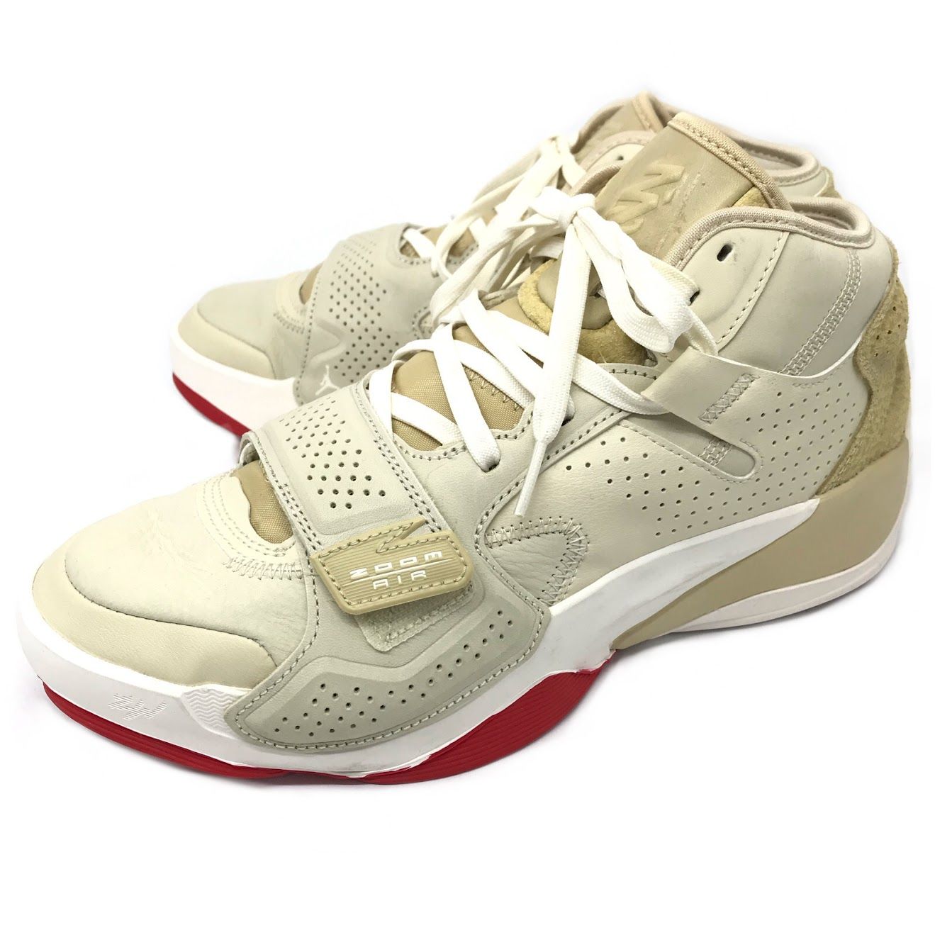 【倉吉店】 中古 NIKE | ナイキ スニーカー JORDAN ZION 2 PF DO8991-217 ベージュ 【126】