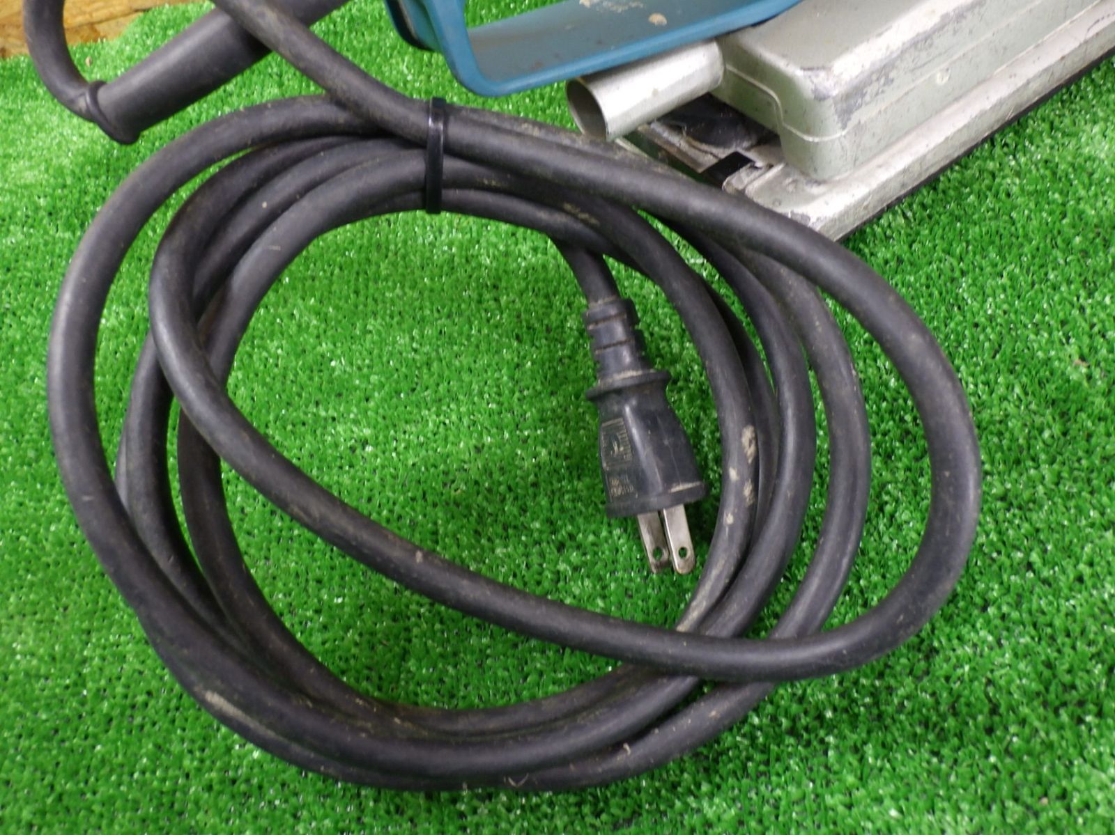 DIYにも マキタ 仕上サンダ BO4900V コード式 電動工具 makita 品 HRDEVELOPMENT_JP